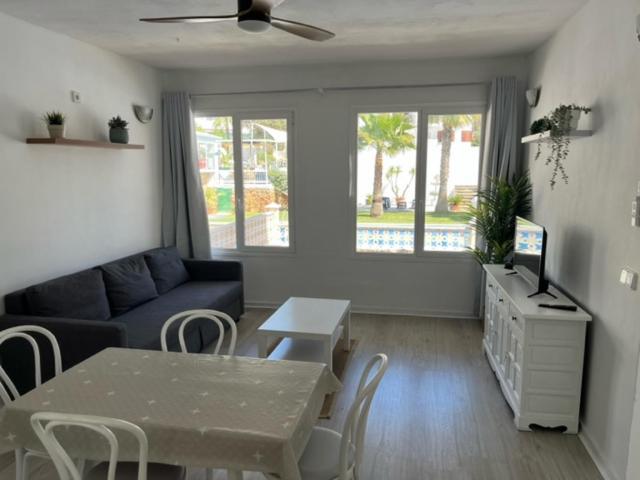 Apartamentos Cana Sofía Cala Llonga (Ibiza) Quarto foto